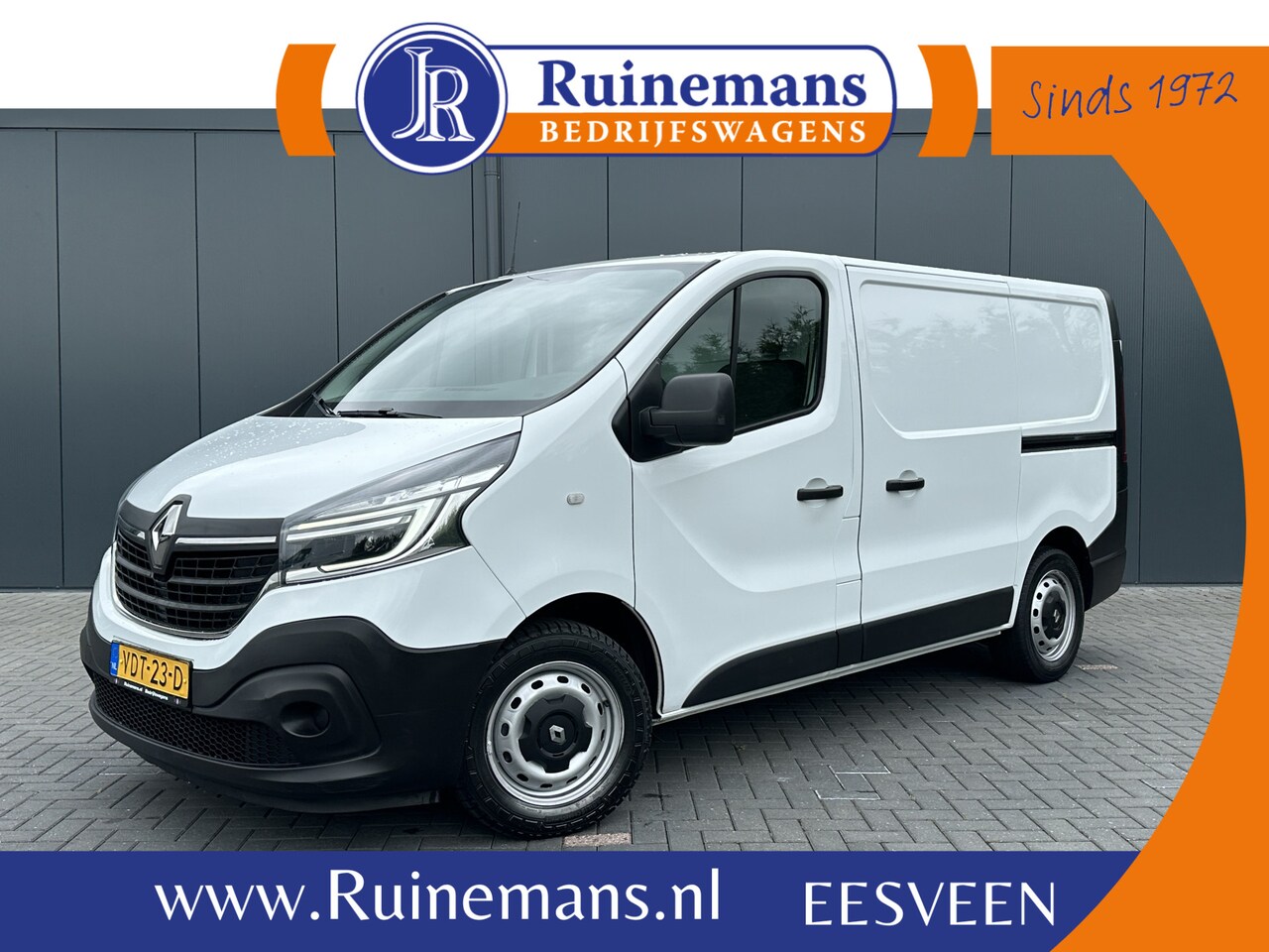 Renault Trafic - 2.0 dCi 120 PK / L1H1 / 1e EIG. / 2x SCHUIFDEUR / AIRCO / CRUISE / TREKHAAK - AutoWereld.nl