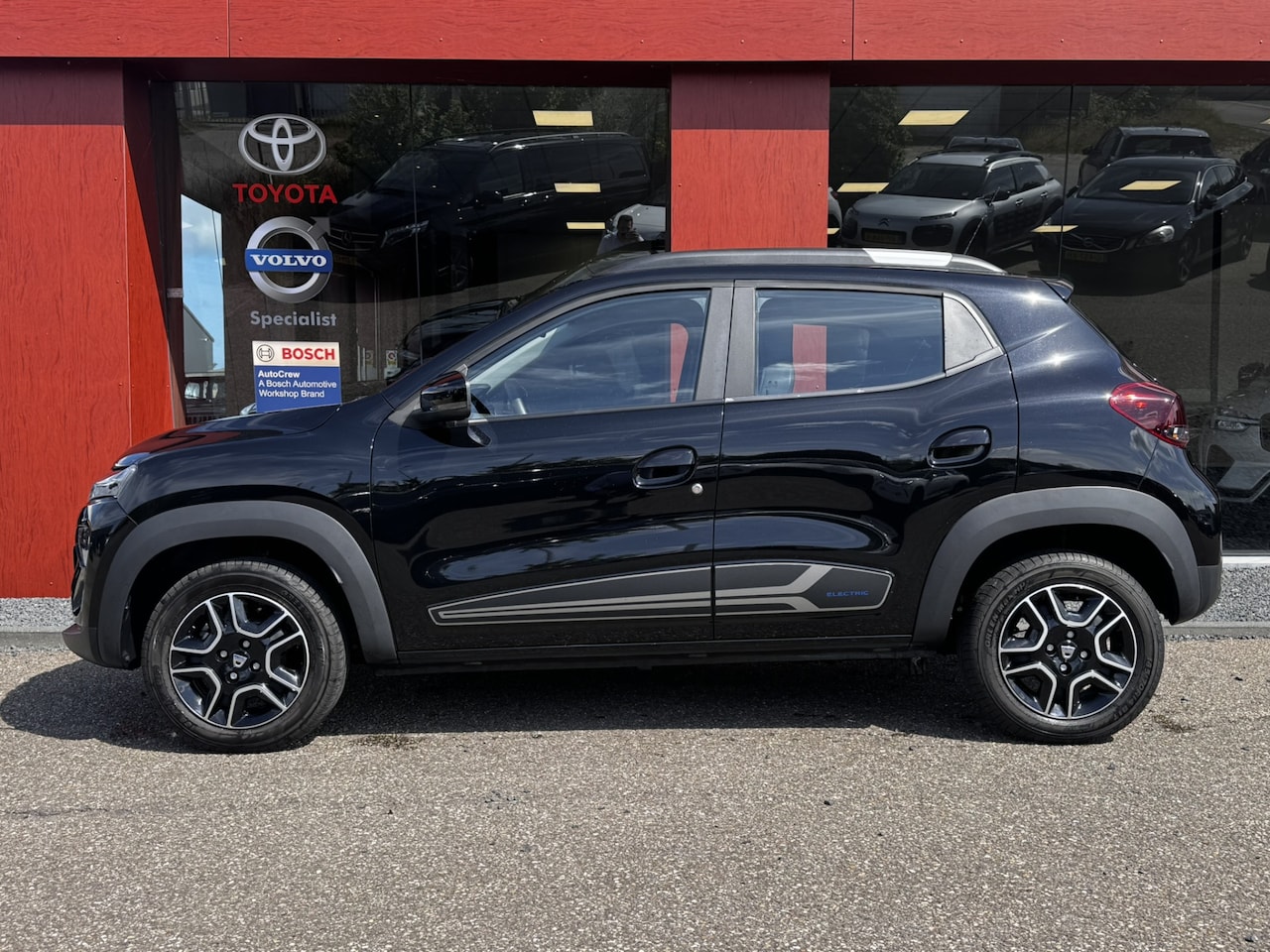 Dacia Spring - Comfort 27 kWh | Cruise | Elek. Ramen. | LM- Velgen - AutoWereld.nl