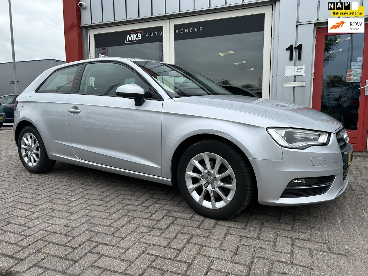 Audi A3 - 1.4 TFSI Ambition Pro Line plus Xenon/Navi - AutoWereld.nl