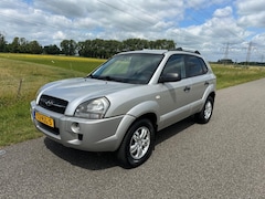 Hyundai Tucson - 2.0i Dyn. Executive AIRCO | NAP