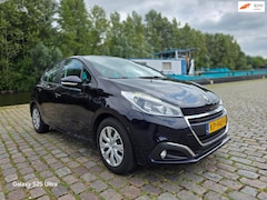 Peugeot 208 - 1.2 PureTech Blue Lion 2e eigenaar dealer onderhouden airco navigatie elektrische ramen pa