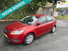 Ford Focus - 1.4 Trendline LEUKE AUTO RIJDT EN SCHAKELT GOED