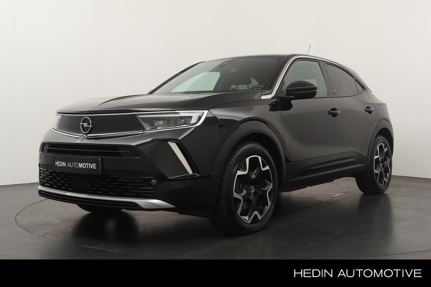 Opel Mokka-e - Ultimate 50-kWh 11kw bl. | All Season banden | Leder | Winterpakket | 18 Ich | Climate con - AutoWereld.nl