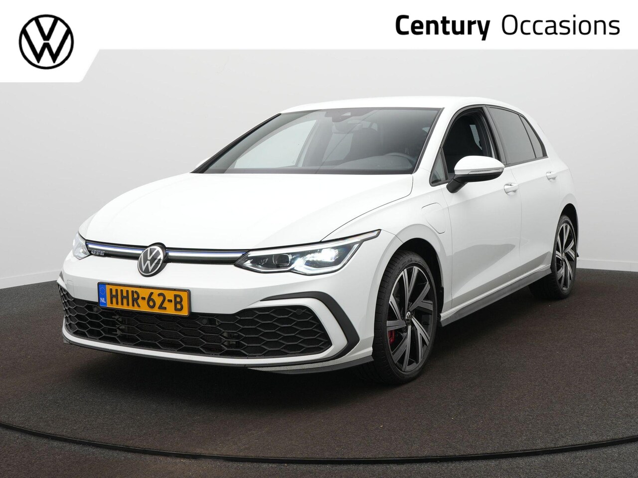 Volkswagen Golf - 1.4 eHybrid GTE 245PK / Adap. Cruise / 19 Inch / Stoelverwarming - AutoWereld.nl