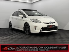 Toyota Prius - 1.8 Dynamic Business Pano, Half leder, Camera, Navi, Keyless start, Cruise control, Clima