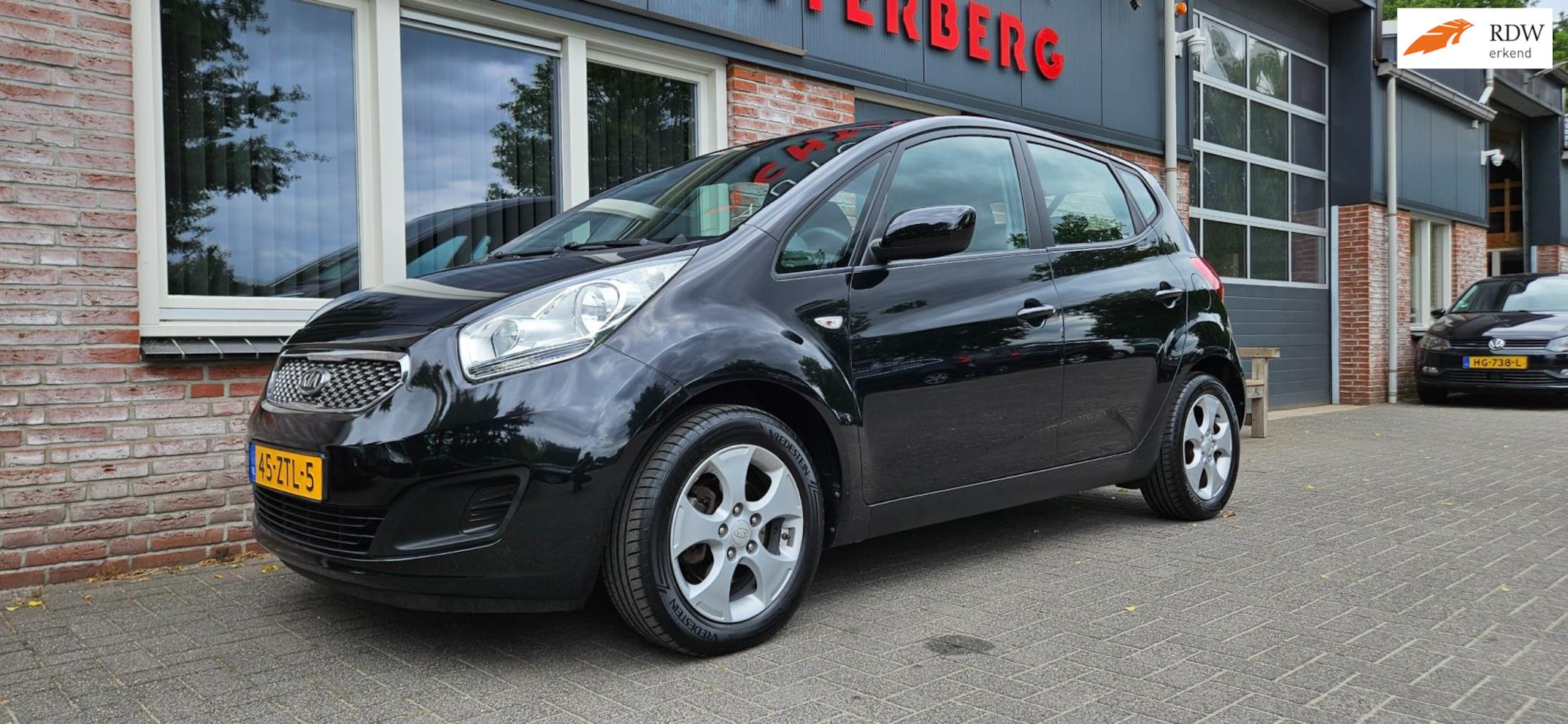 Kia Venga - 1.6 CVVT X-tra Automaat! Airco! Nette Auto! 125PK! - AutoWereld.nl