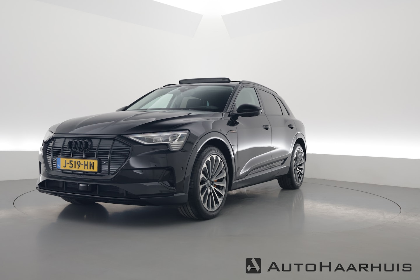 Audi e-tron - e-tron 55 quattro advanced 95 kWh | Pano | HUD | Soft Close | Bang & Olufsen | Stoelventil - AutoWereld.nl