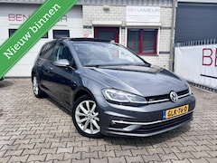 Volkswagen Golf - 1.0 TSI Pano/ APP CarPlay/ Alcantara