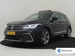 Volkswagen Tiguan - 1.5 TSI 150PK 7-DSG R-Line Business 150pk DSG/AUTO | Trekhaak | Panorama dak | Matrix kopl