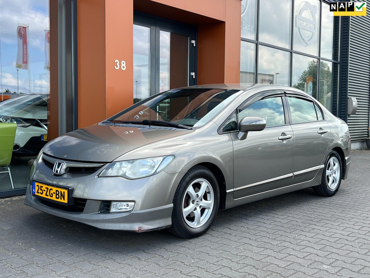 Honda Civic - 1.3 Hybrid|Clima|Cruise|Stoelverw.|Cam.|Nwe accu - AutoWereld.nl