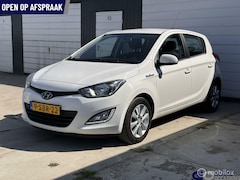 Hyundai i20 - 1.2i i-Deal