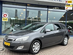 Opel Astra Sports Tourer - 1.6 Edition Airco Cruise Park.Sens Trekhaak Dealeronderhouden