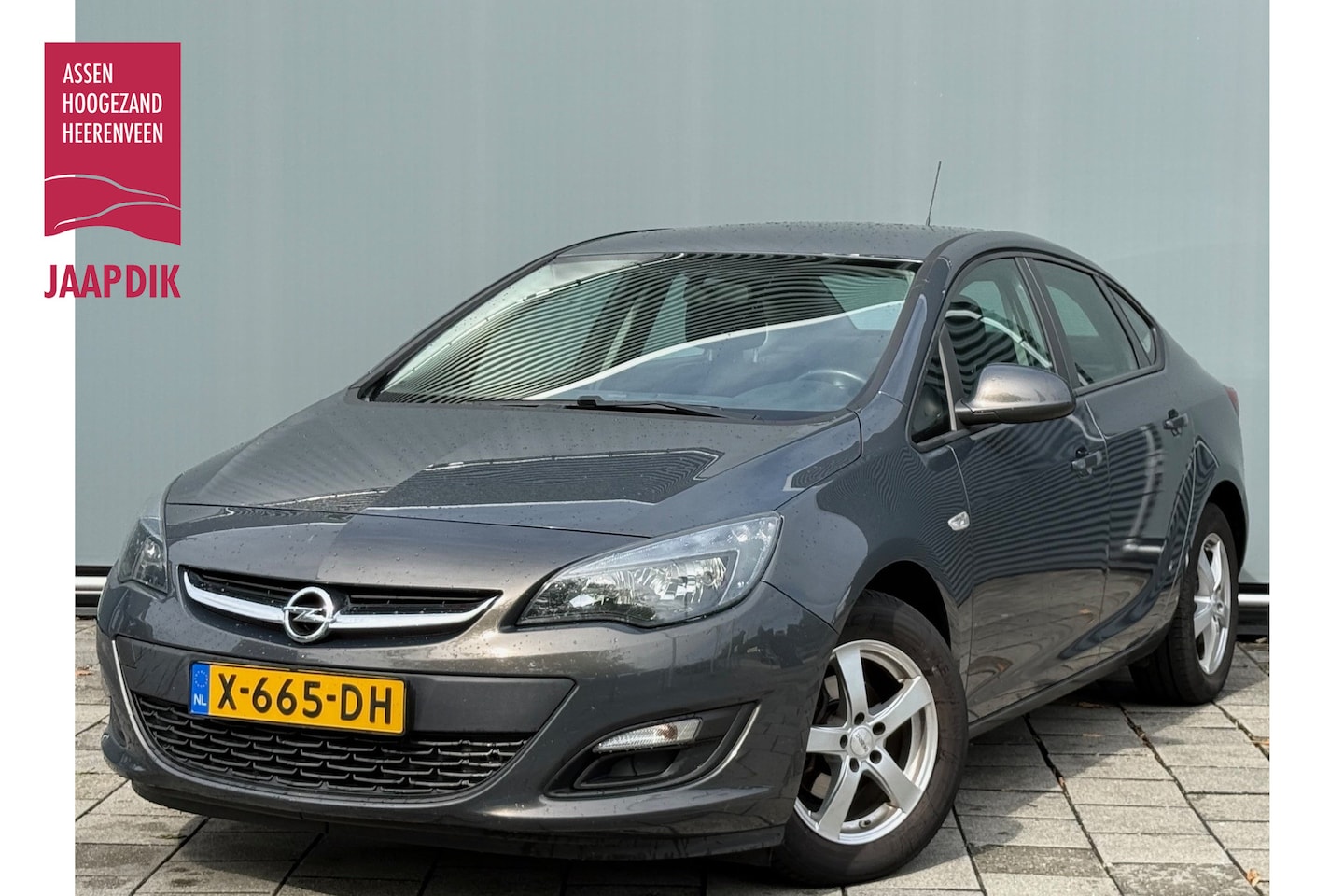 Opel Astra - NOTCHBACK BWJ 12-2015 | 1.6I 116PK Edition | AIRCO | CRUISE | PDC | LICHTMETAAL | RADIO/CD - AutoWereld.nl