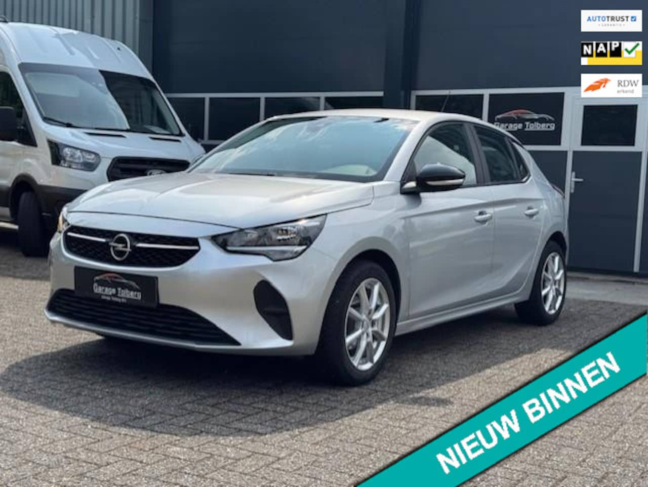 Opel Corsa - 1.2 Edition deze auto heeft weinig gelopen ziet er keurig netjes uit. Een ruime auto met v - AutoWereld.nl