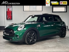 MINI Cooper S - 2.0 60 Years Edition | JCW | Pano | HUD | Leder | Origineel NL