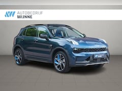 Lynk & Co 01 - 1.5 Plug-in Hybrid 261pk Aut. | 6, 6 kWh OBC | Navi | Adaptive Cruise | 360° Camera | Pano