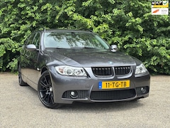 BMW 3-serie Touring - 325i High Executive | Automaat + Cruise control |