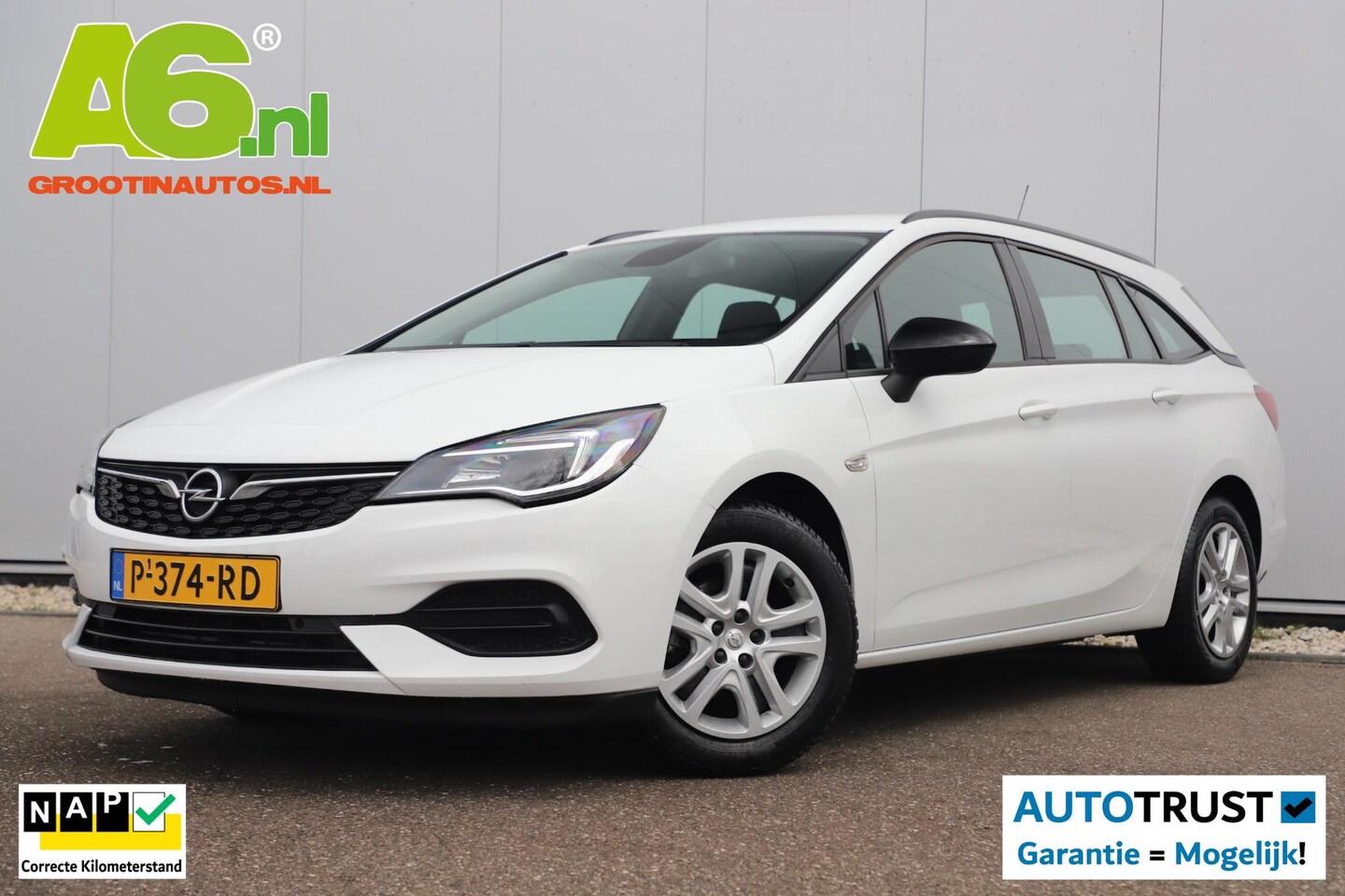Opel Astra Sports Tourer - 1.2 Edition 110PK Navigatie Carplay Android Airco Cruise Control Parkeersensor - AutoWereld.nl