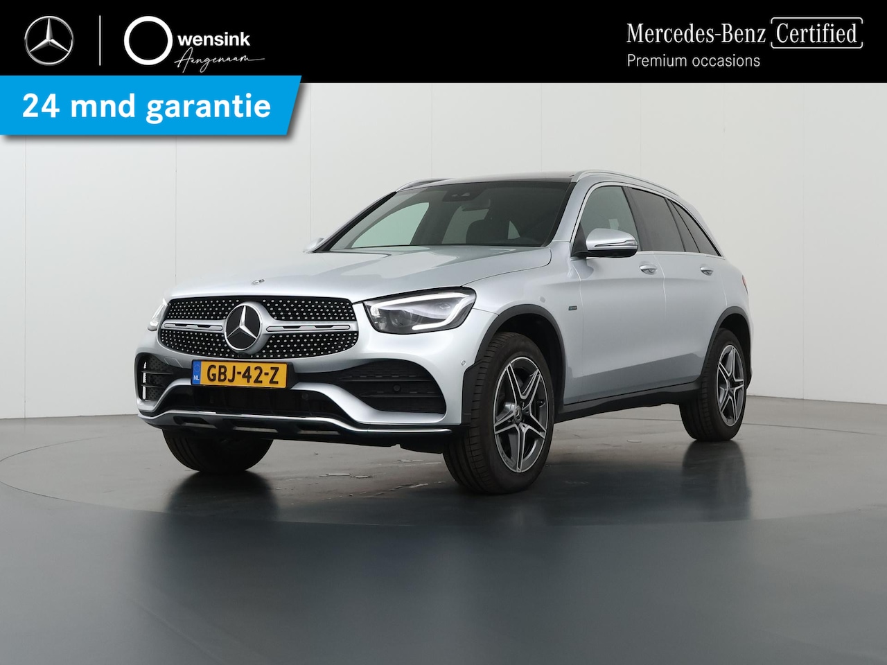 Mercedes-Benz GLC-klasse - 300e 4MATIC Business Solution AMG | Panoramadak | Burmester | Trekhaak | Keyless | Widescr - AutoWereld.nl