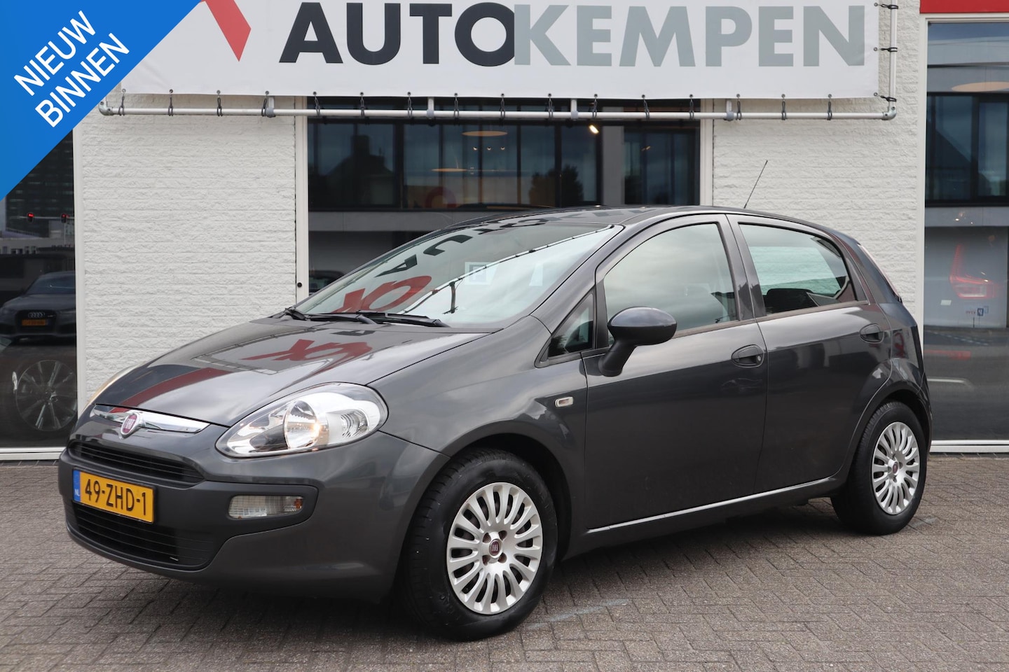Fiat Punto Evo - 1.2 Active AIRCO|5 DEURS|LAGE KM STAND - AutoWereld.nl