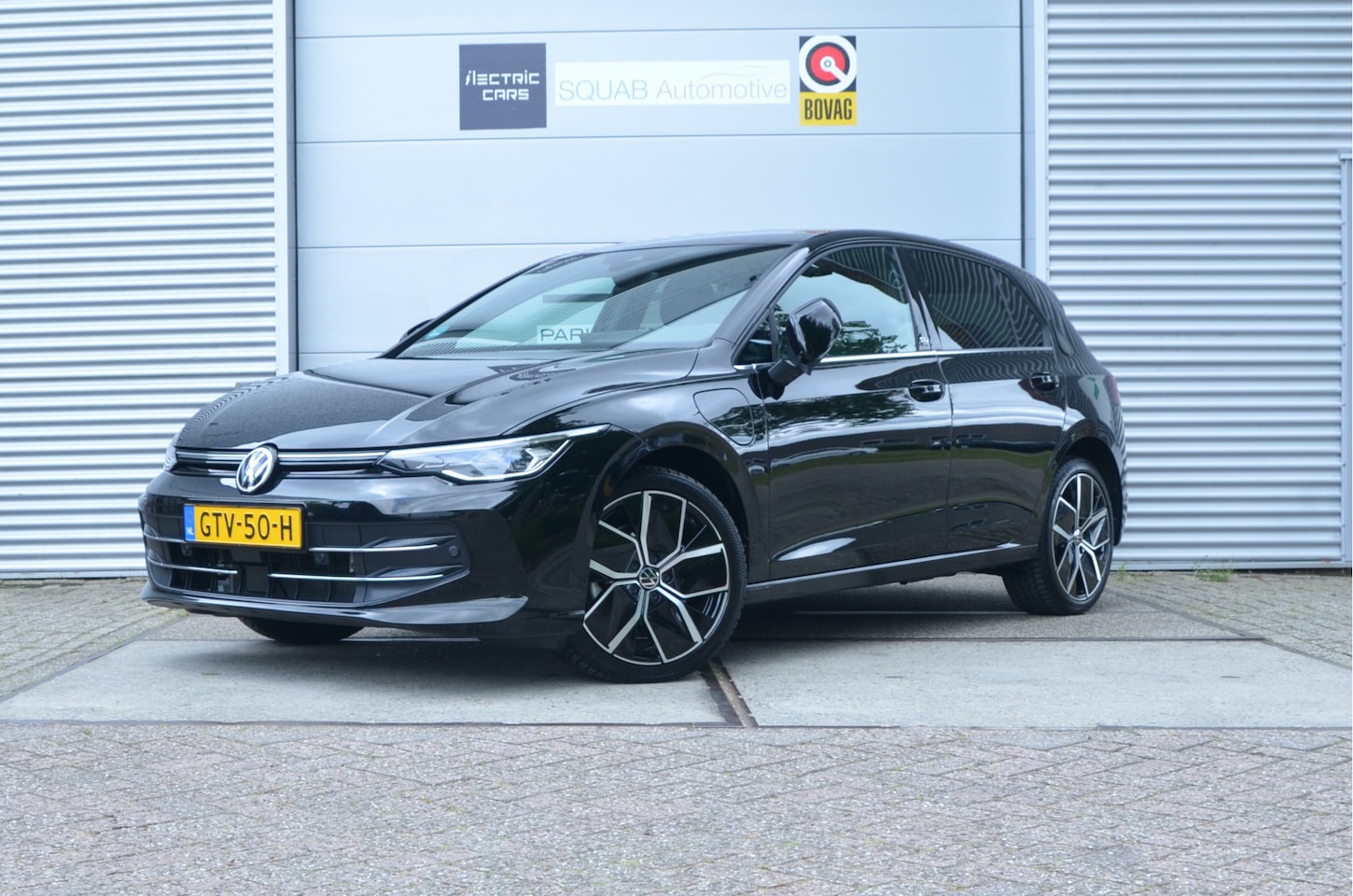 Volkswagen Golf - 1.5 eHybrid 50 Edition 1.5 eHybrid 50 Edition 204pk, Ergo/Massage stoelen, BTW auto! - AutoWereld.nl