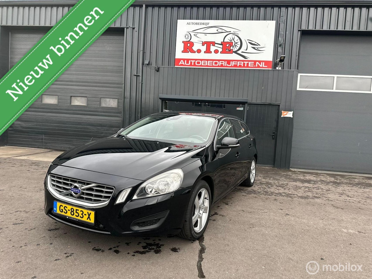Volvo V60 - 1.6 T3 R-Design 1.6 T3 R-Design - AutoWereld.nl
