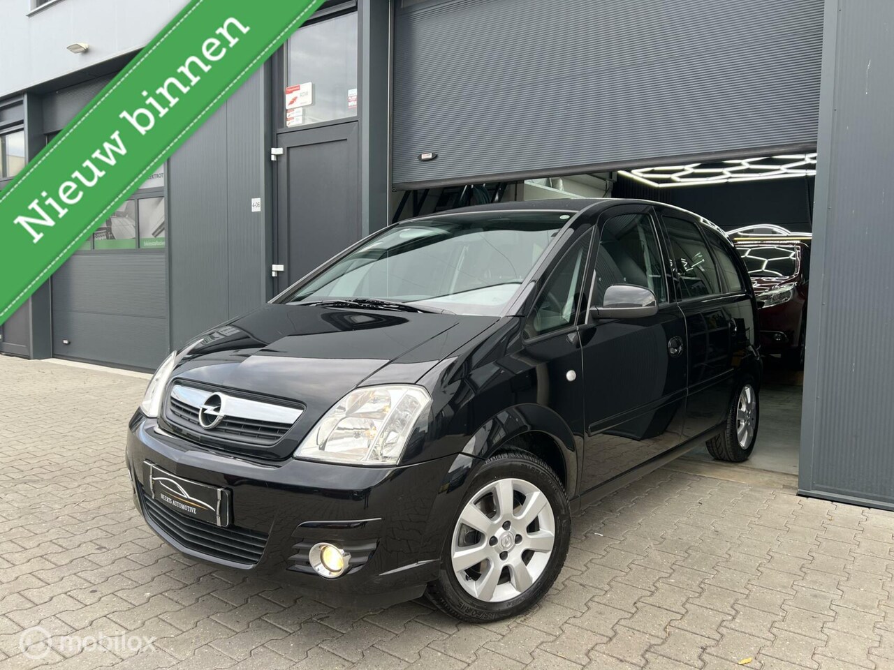 Opel Meriva - 1.8L Cosmo |HOGE INSTAP|TREKHAAK|AIRCO|STOELVERW - AutoWereld.nl