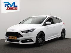 Ford Focus - 2.0 ST 250PK Recaro/stoelen Climate/control Navigatie