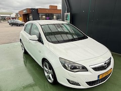 Opel Astra - 1.6 Turbo Cosmo apk nieuw ADVERTENTIE GOED LEZEN