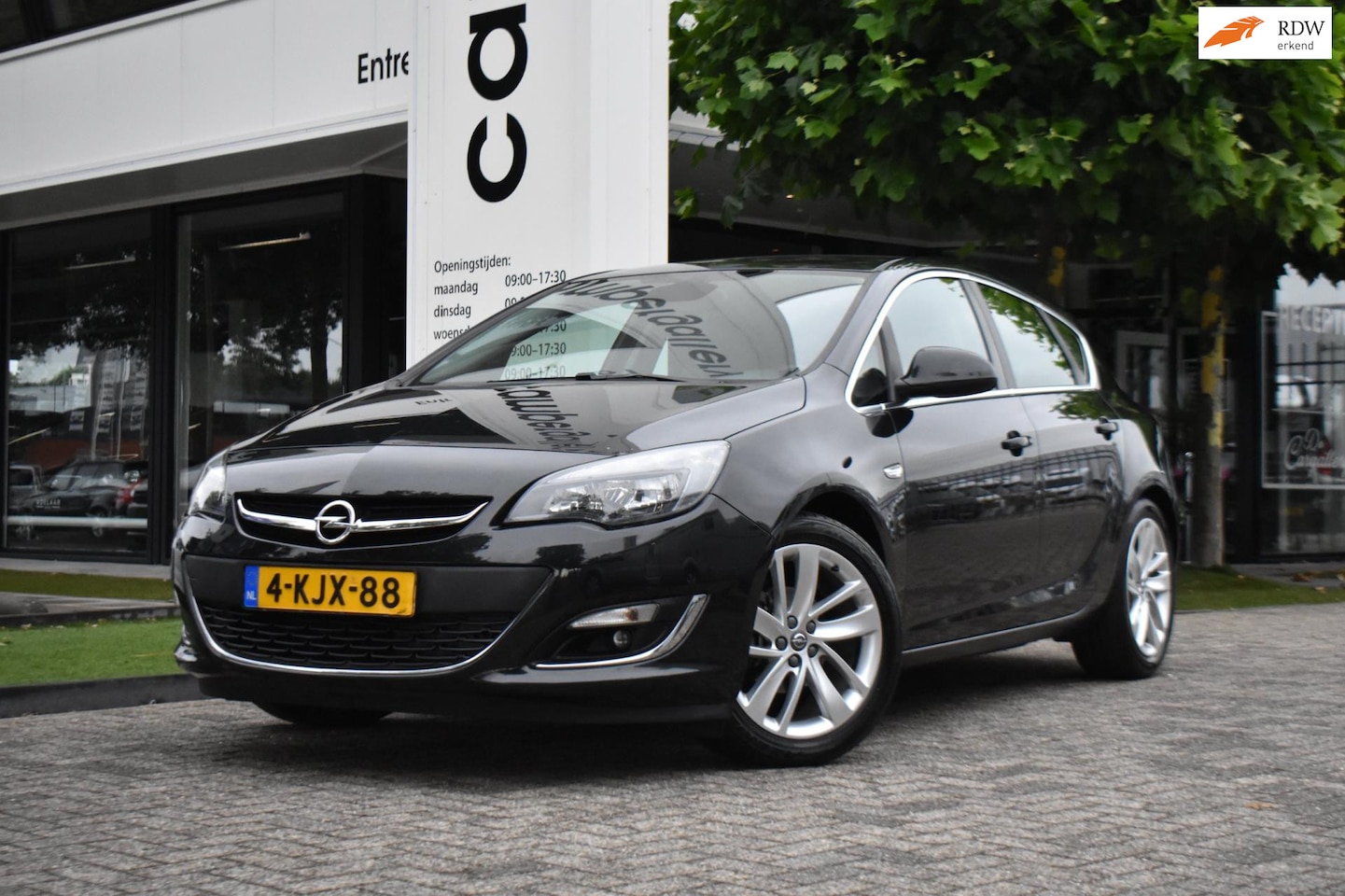 Opel Astra - 1.4 Turbo Sport NAVI, TREKHAAK, CRUISE, PDC, - AutoWereld.nl
