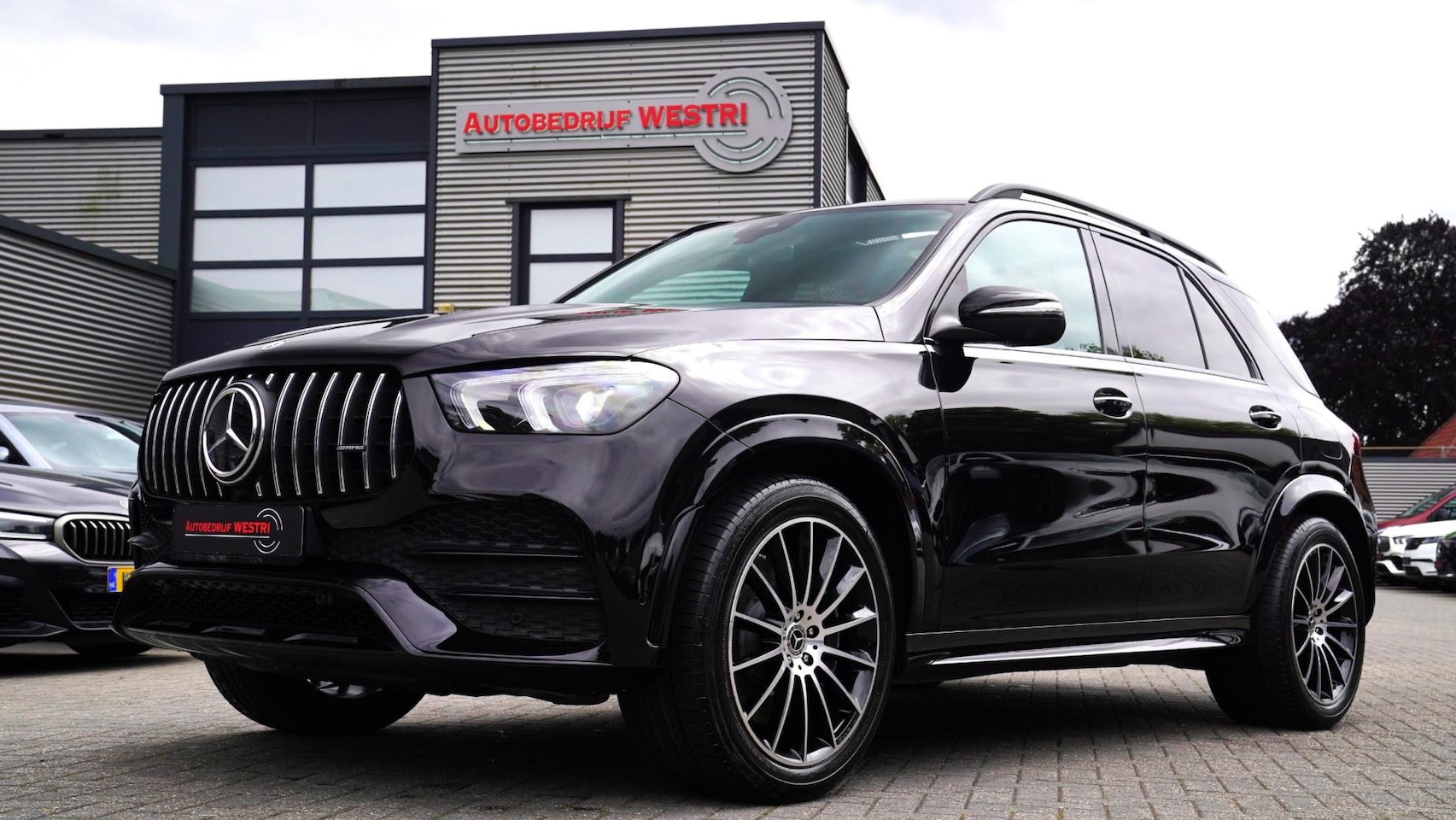 Mercedes-Benz GLE-Klasse - 350 de 4MATIC Premium Plus | AMG | Trekhaak | Panorama | Burmester | 360 CAM | Adaptieve C - AutoWereld.nl