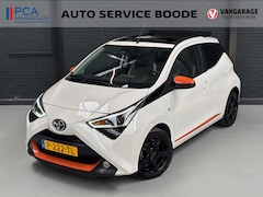 Toyota Aygo - 1.0 VVT-i (72pk) x-cite automaat - schuifdak - Carplay - camera