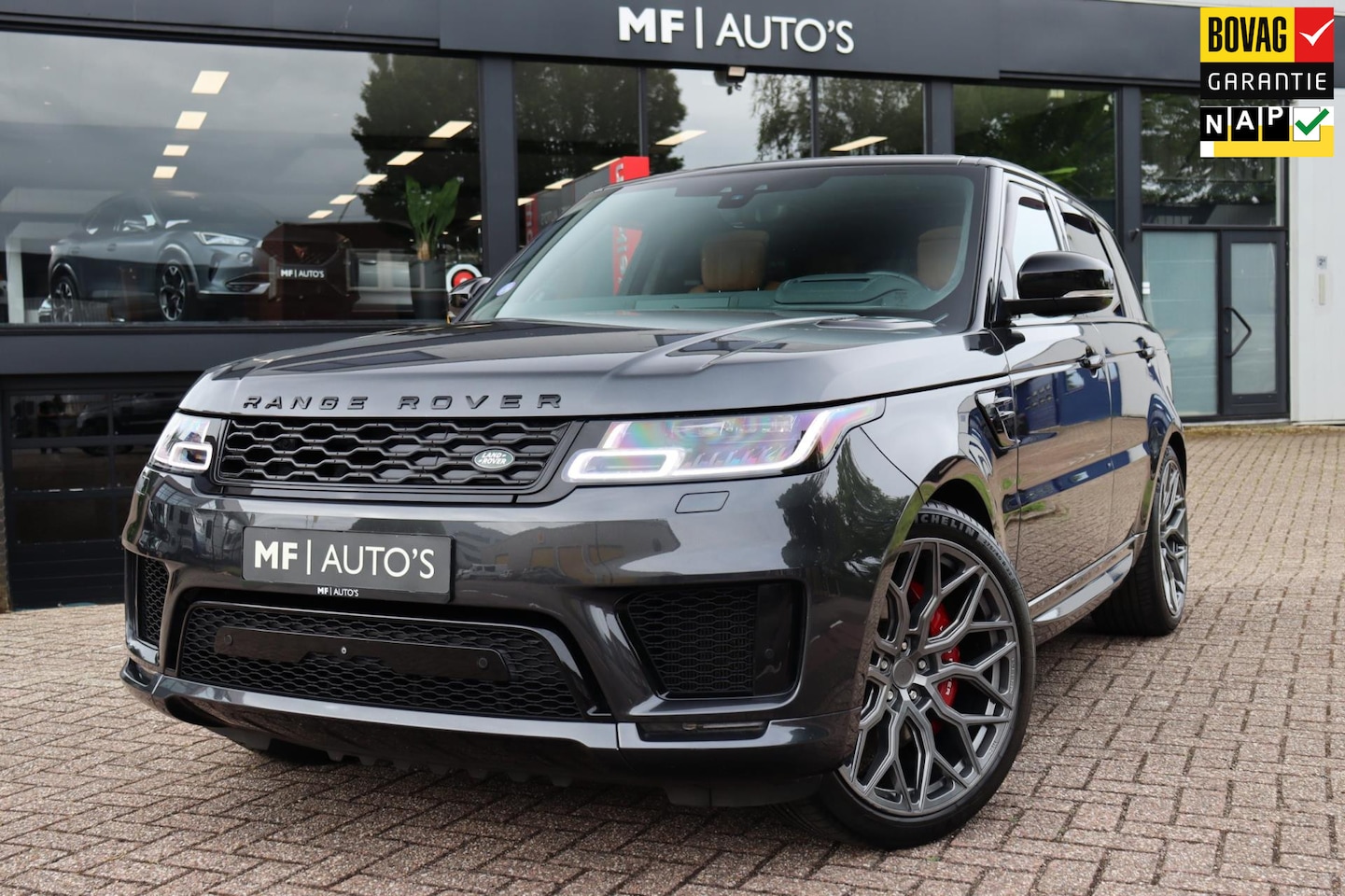 Land Rover Range Rover Sport - 2.0 P400e Autobiography Dynamic|Pano|HUD|Massage|22" Vossen|Sfeer|Matrix - AutoWereld.nl