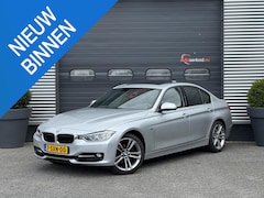 BMW 3-serie - 320i xDrive High Executive | Panoramadak | Harmon Kardon | Memory Stoelen | Lederen Bekled
