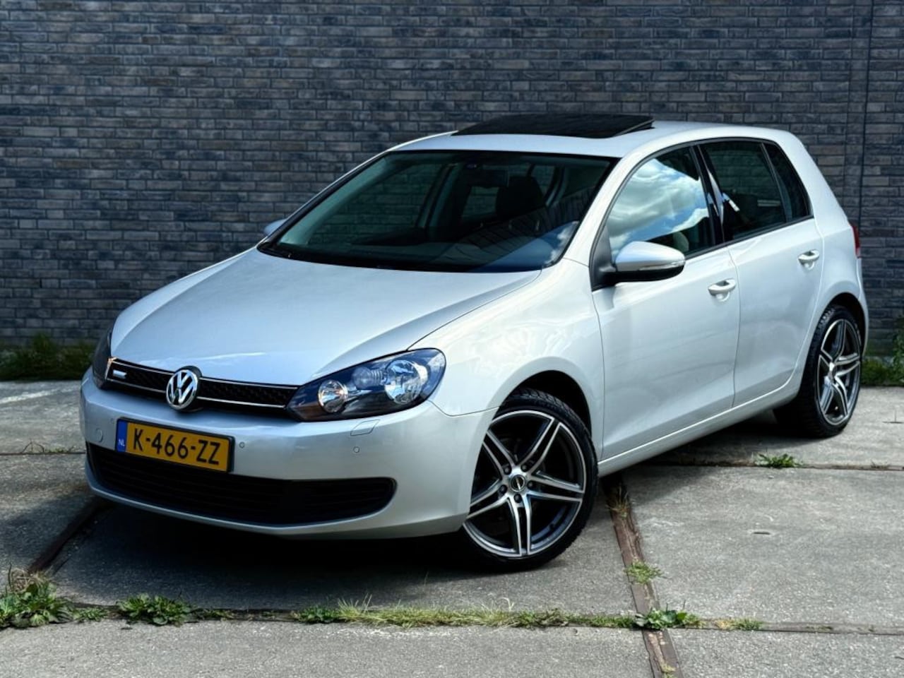 Volkswagen Golf - 1.4 TSI Carplay Cruise Control Automaat - AutoWereld.nl