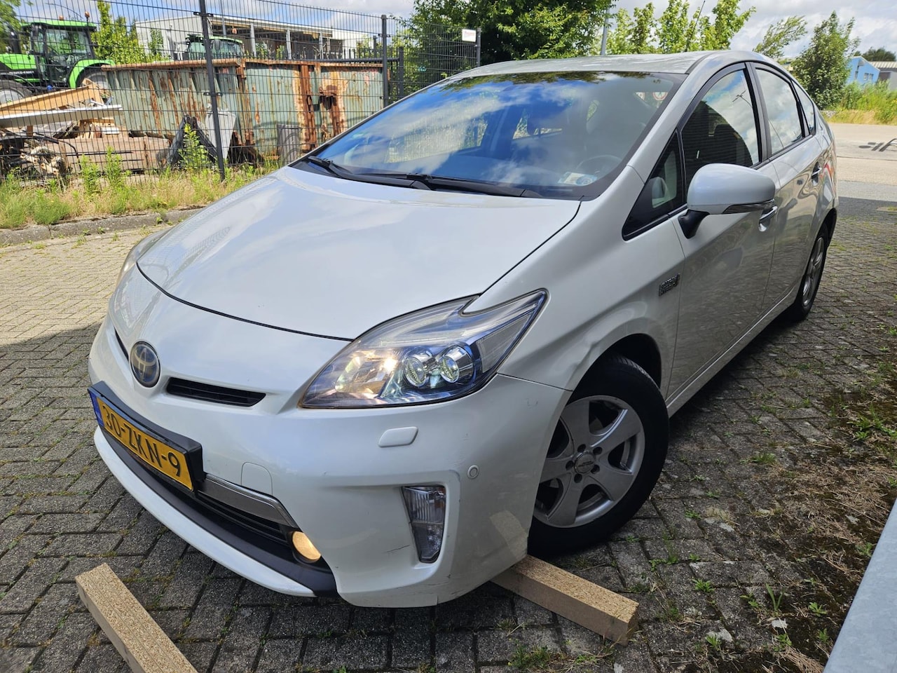 Toyota Prius - 1.8 Plug-in Executive Business GARANTIE - AutoWereld.nl