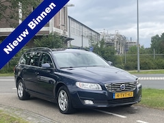 Volvo V70 - 2.0 D4 Summum * 180 PK*Lederen bekleding*Navigatie