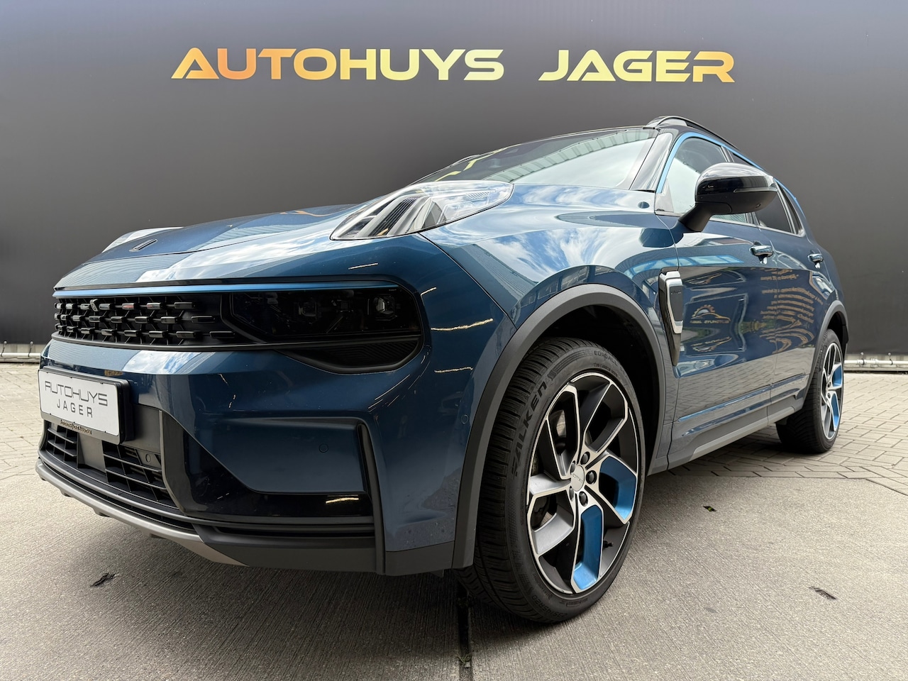 Lynk & Co 01 - 1.5|Pano|Carplay|Stoelverwarming|Memory|Dodehoek| - AutoWereld.nl