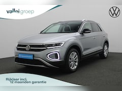 Volkswagen T-Roc - 1.0 TSI 110 pk Style | Navigatie | Stoelverwarming | Parkeersensoren voor/achter | Massage