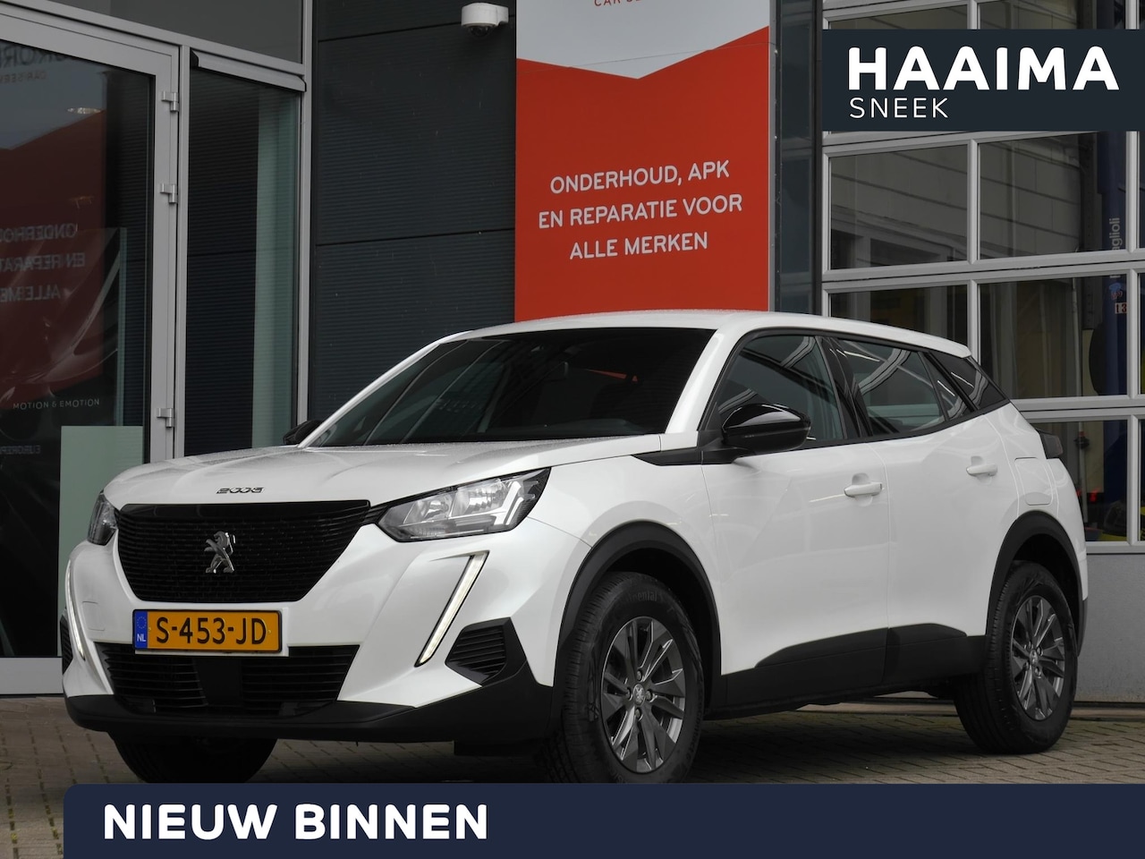 Peugeot 2008 - 1.2 PureTech Active Pack | Navigatie | Parkeersensoren achter | Cruise control | Climate c - AutoWereld.nl