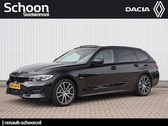 BMW 3-serie Touring - 330e M-Sport 292pk | Adap. Cruise | Panoramadak | Navigatie | Stoel-/Stuurverwarming | Cam