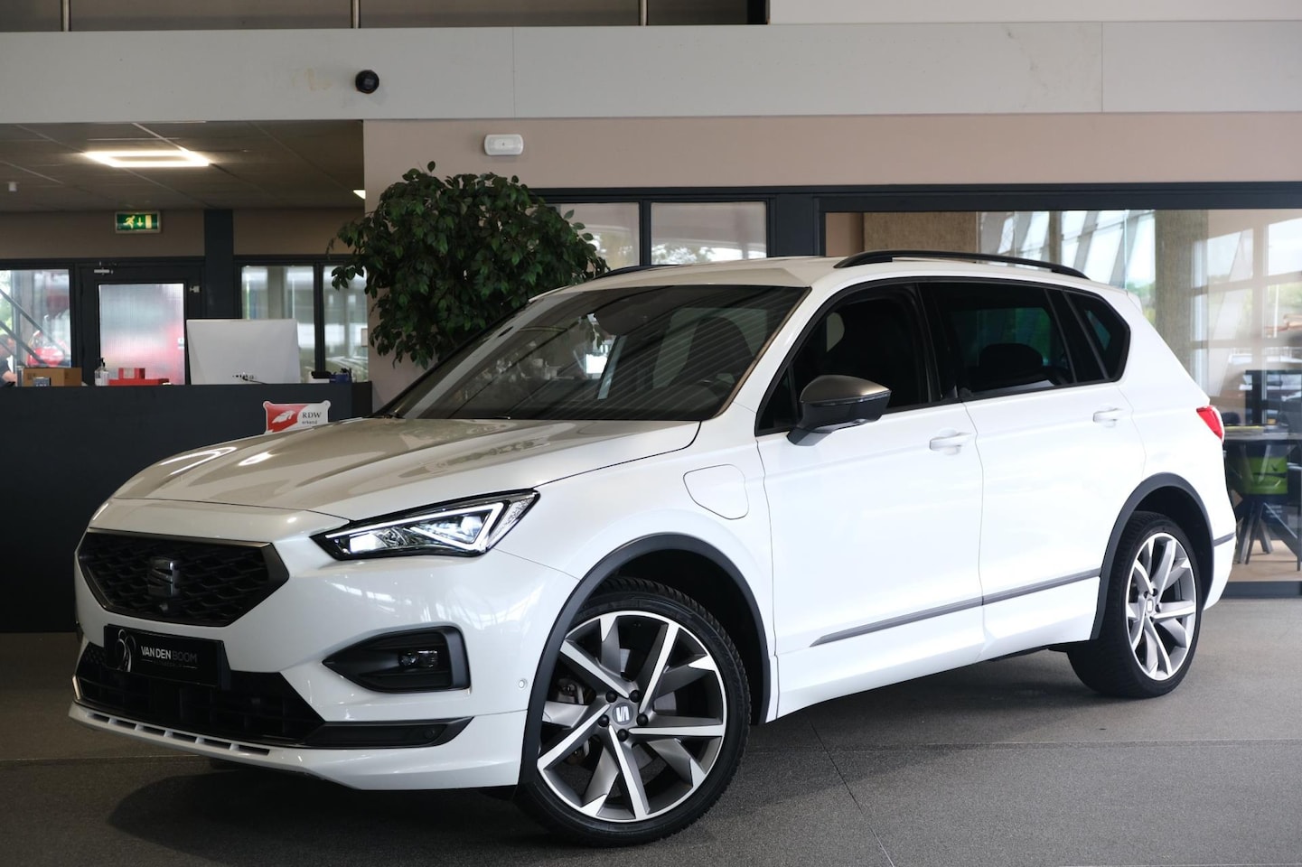 Seat Tarraco - 1.4 TSI e-Hybrid PHEV FR Virtual Navi Cam Trekhaak - AutoWereld.nl