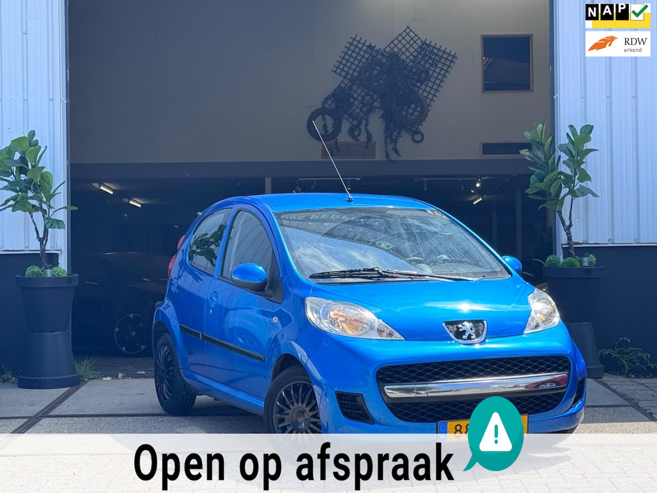 Peugeot 107 - 1.0-12V XS 1.0-12V XS - AutoWereld.nl