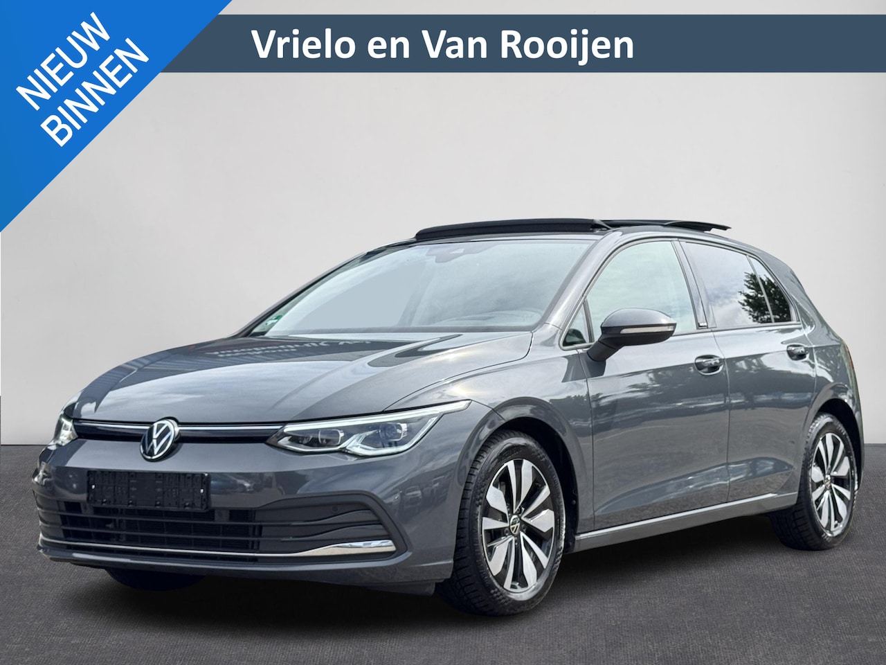 Volkswagen Golf - 2.0 TDI Move Automaat | Trekhaak elektrisch  | Pano | IQ Light | Digitaal Dashboard | HUD - AutoWereld.nl