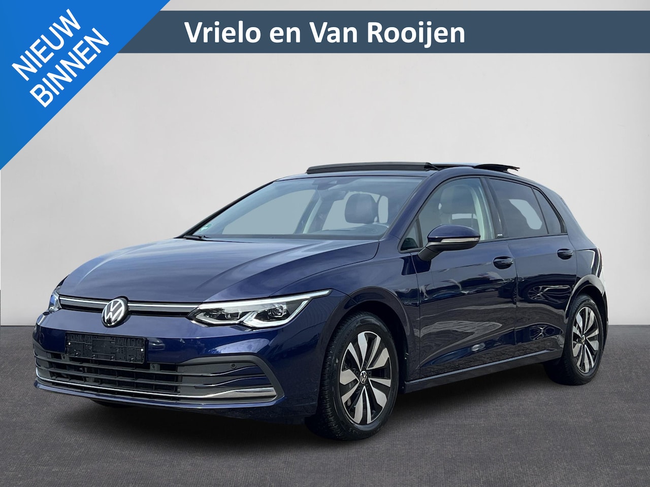 Volkswagen Golf - 2.0 TDI Move Automaat | Trekhaak elektrisch  | Pano | IQ Light | Digitaal Dashboard | HUD - AutoWereld.nl