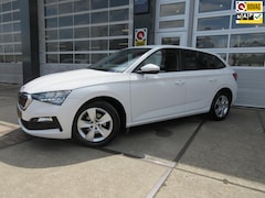 Skoda Scala - 1.0 TSI Ambition / Audi / Airco / Carplay / LMV