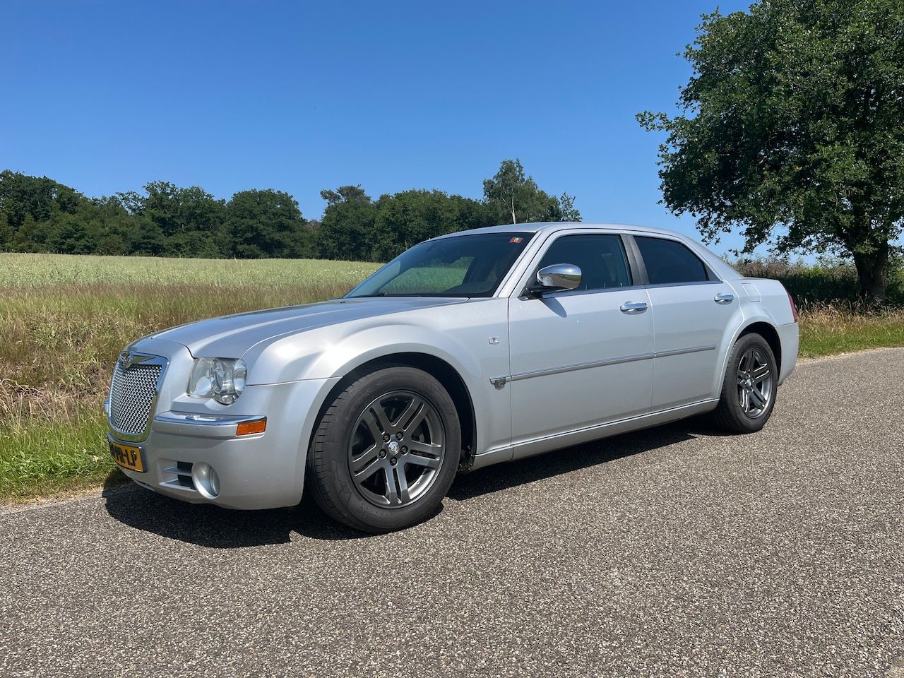 Chrysler 300C - 5.7 V8 HEMI - AutoWereld.nl