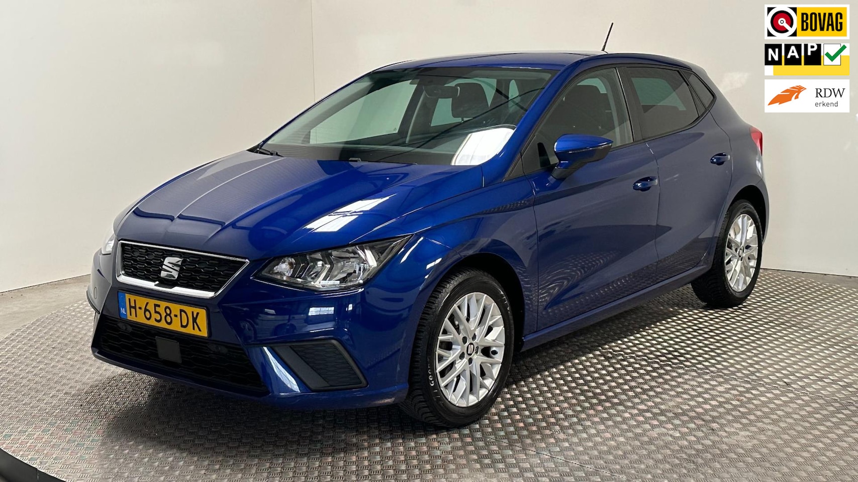 Seat Ibiza - 1.0 TSI Style Business Intense benzine camera navigatie carplay android parkeersensoren ai - AutoWereld.nl