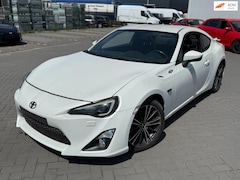 Toyota GT86 - 2.0 D-4S 2013 200PK Wit automaat (Bak probleem)