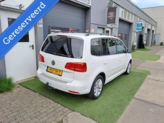 Volkswagen Touran - 1.2 TSI Highline BlueMotion 7p. NWE Distr